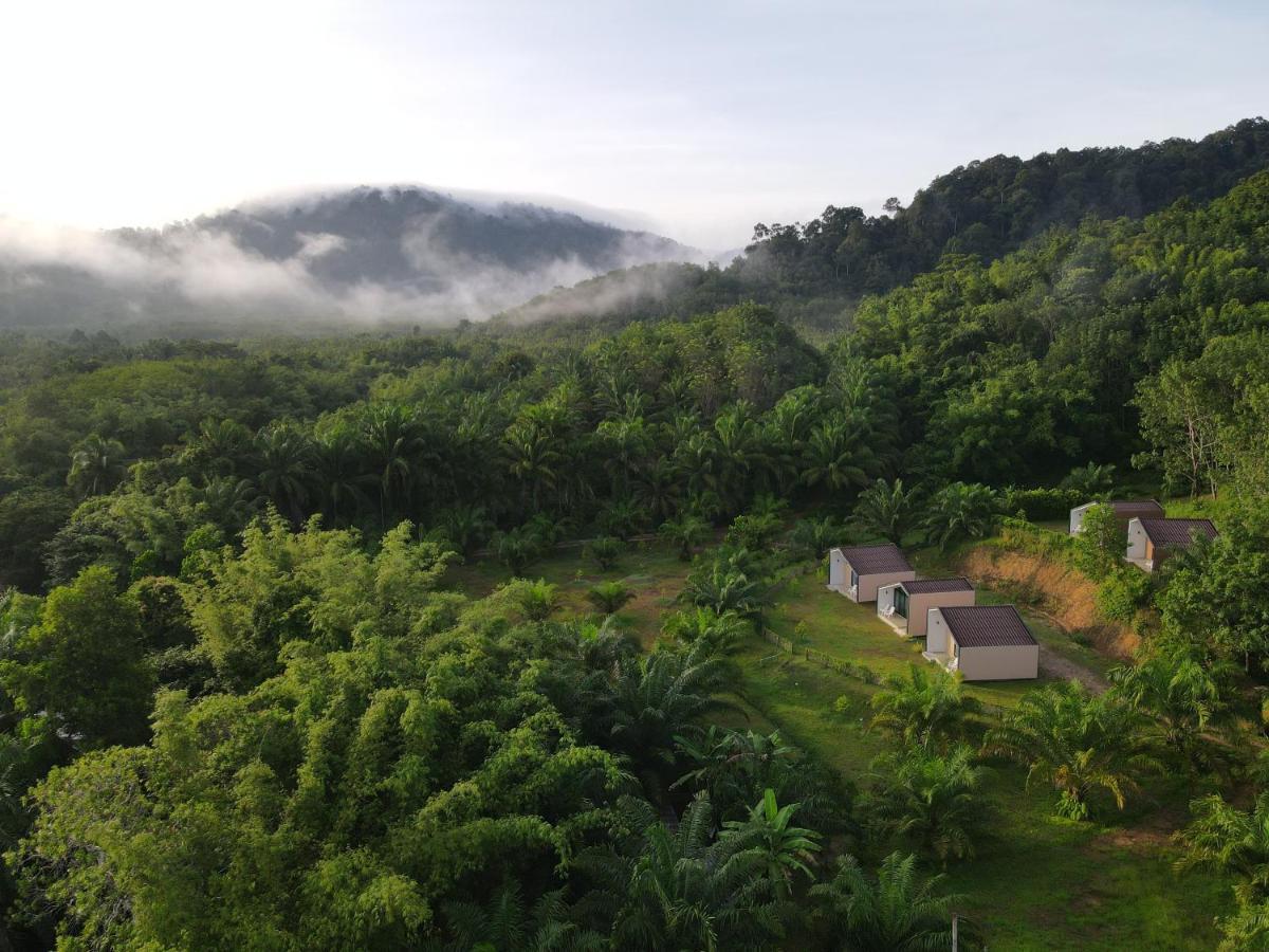 Hotel สวนลุงวรranongglamping Banghin Exterior foto